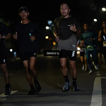 Runner Photo 8906585