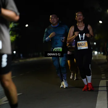Runner Photo 8906599