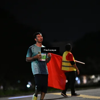 Runner Photo 8906653