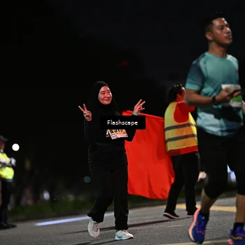 Runner Photo 8906704