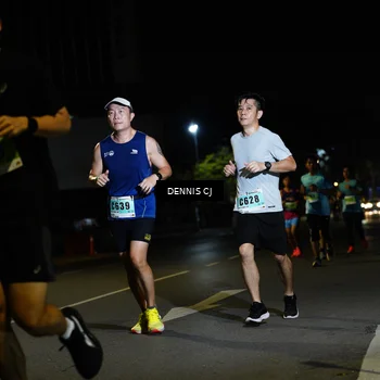 Runner Photo 8906781