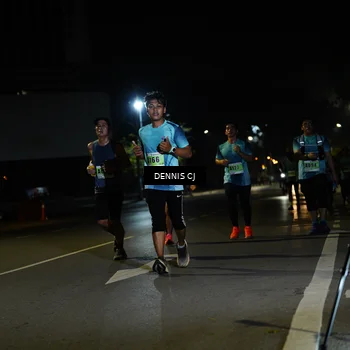Runner Photo 8906791