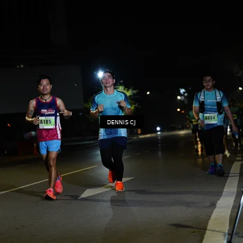 Runner Photo 8906799