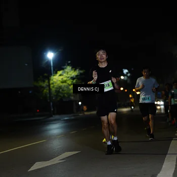 Runner Photo 8906813