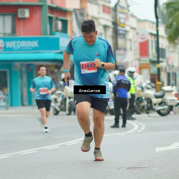 Runner Photo 8906835