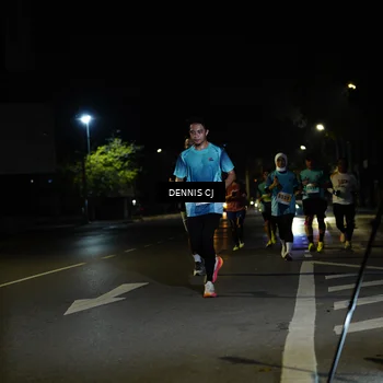 Runner Photo 8906841