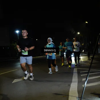 Runner Photo 8906849