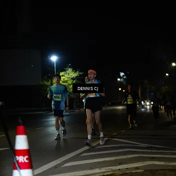 Runner Photo 8906900