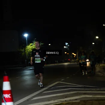 Runner Photo 8906907