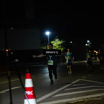 Runner Photo 8906927