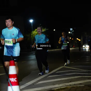 Runner Photo 8906929
