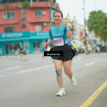 Runner Photo 8906960