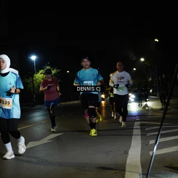 Runner Photo 8906971