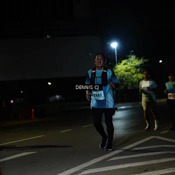 Runner Photo 8906972