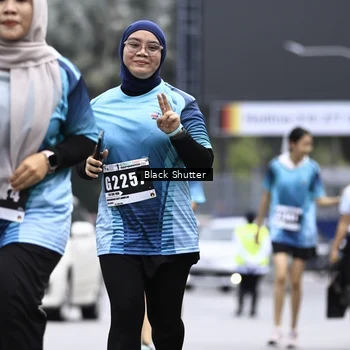 Runner Photo 8907010