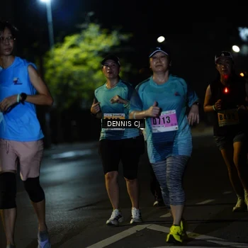 Runner Photo 8907024