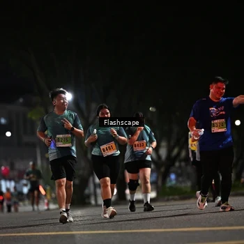 Runner Photo 8907026