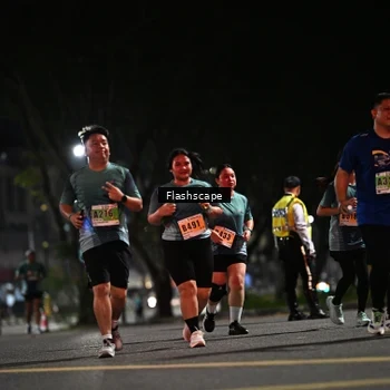 Runner Photo 8907079