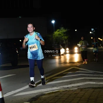 Runner Photo 8907102