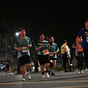 Runner Photo 8907107