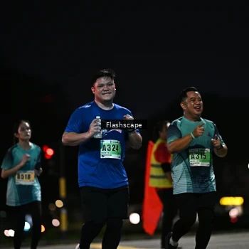 Runner Photo 8907115