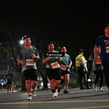 Runner Photo 8907136