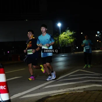 Runner Photo 8907149