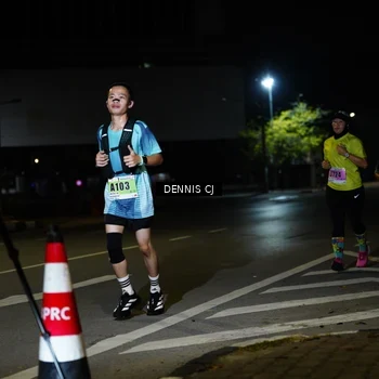 Runner Photo 8907150