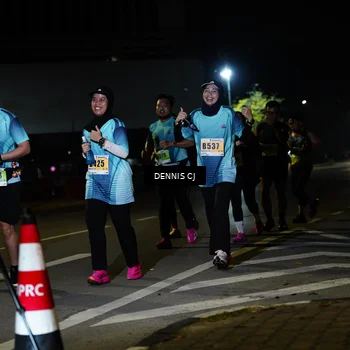 Runner Photo 8907175