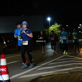 Runner Photo 8907198