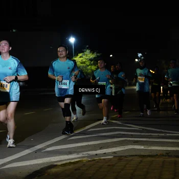 Runner Photo 8907247