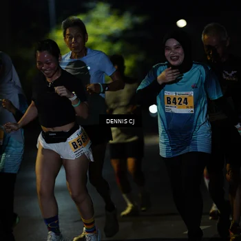 Runner Photo 8907461