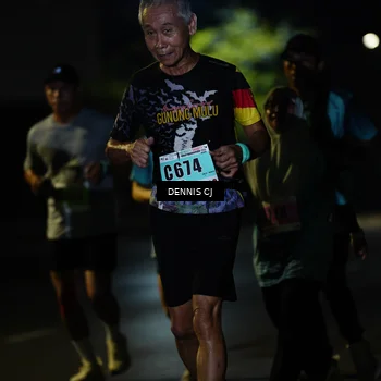 Runner Photo 8907473