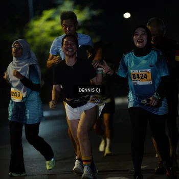Runner Photo 8907474