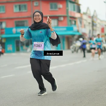 Runner Photo 8907492