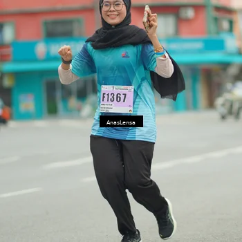 Runner Photo 8907535