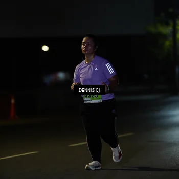 Runner Photo 8907563