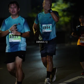 Runner Photo 8907641