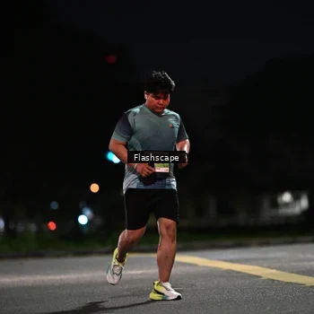 Runner Photo 8907716