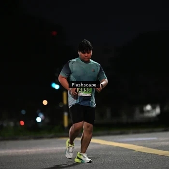 Runner Photo 8907722