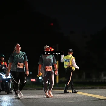 Runner Photo 8907731