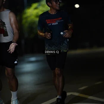 Runner Photo 8907737