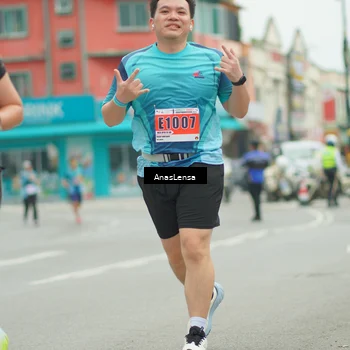 Runner Photo 8907765