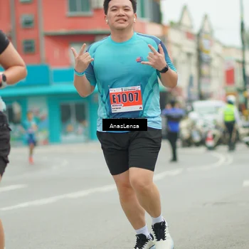 Runner Photo 8907804