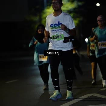 Runner Photo 8907863