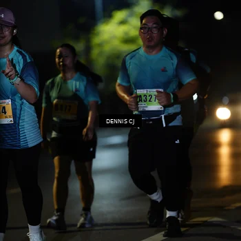 Runner Photo 8907878