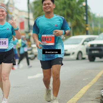 Runner Photo 8907992