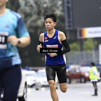 Runner Photo 8907998
