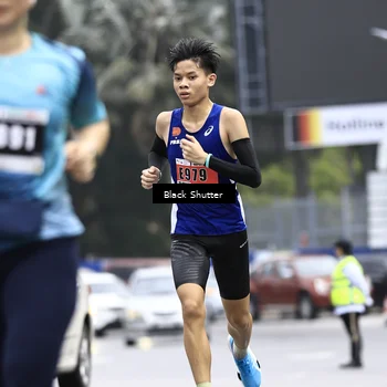 Runner Photo 8907999