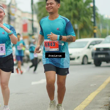 Runner Photo 8908115